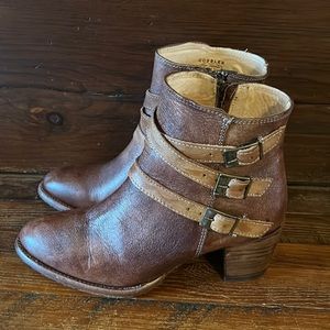 Women’s BedStu Cobbler Cognac Low Boots size 9.5